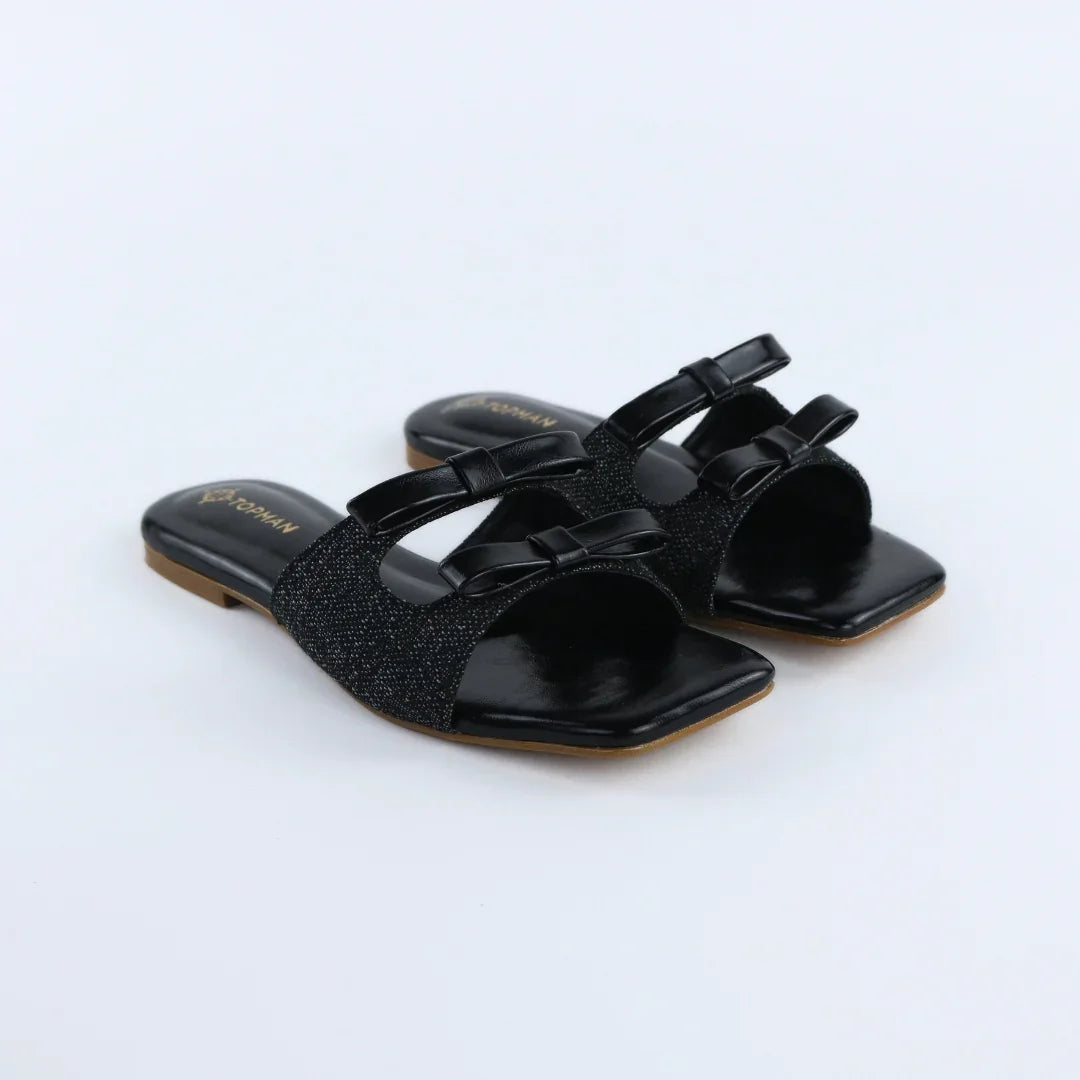 Black Dual Strap Slip-On-F009