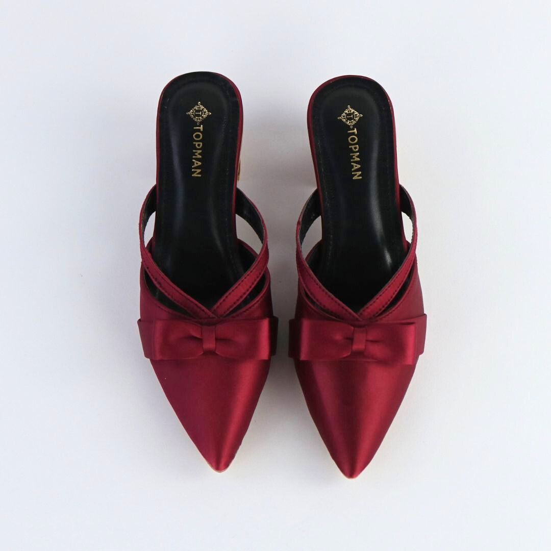 Banto Burgundy Luxe