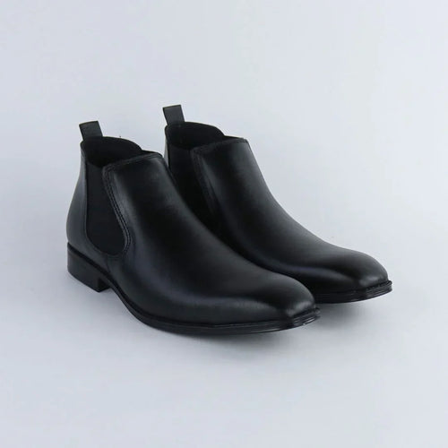 Majestic Black Chelsea