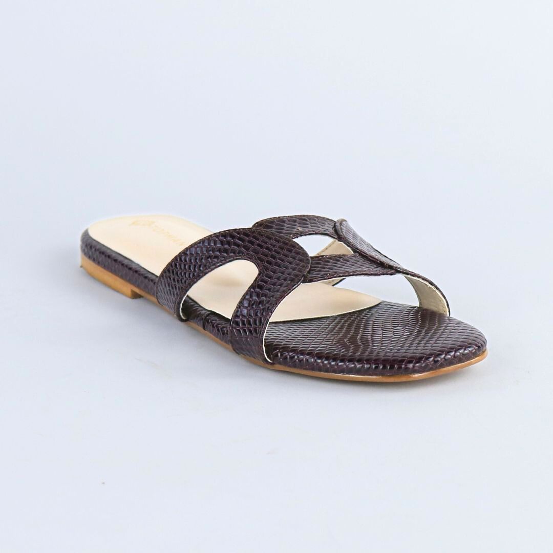 Royale Maroon Flats