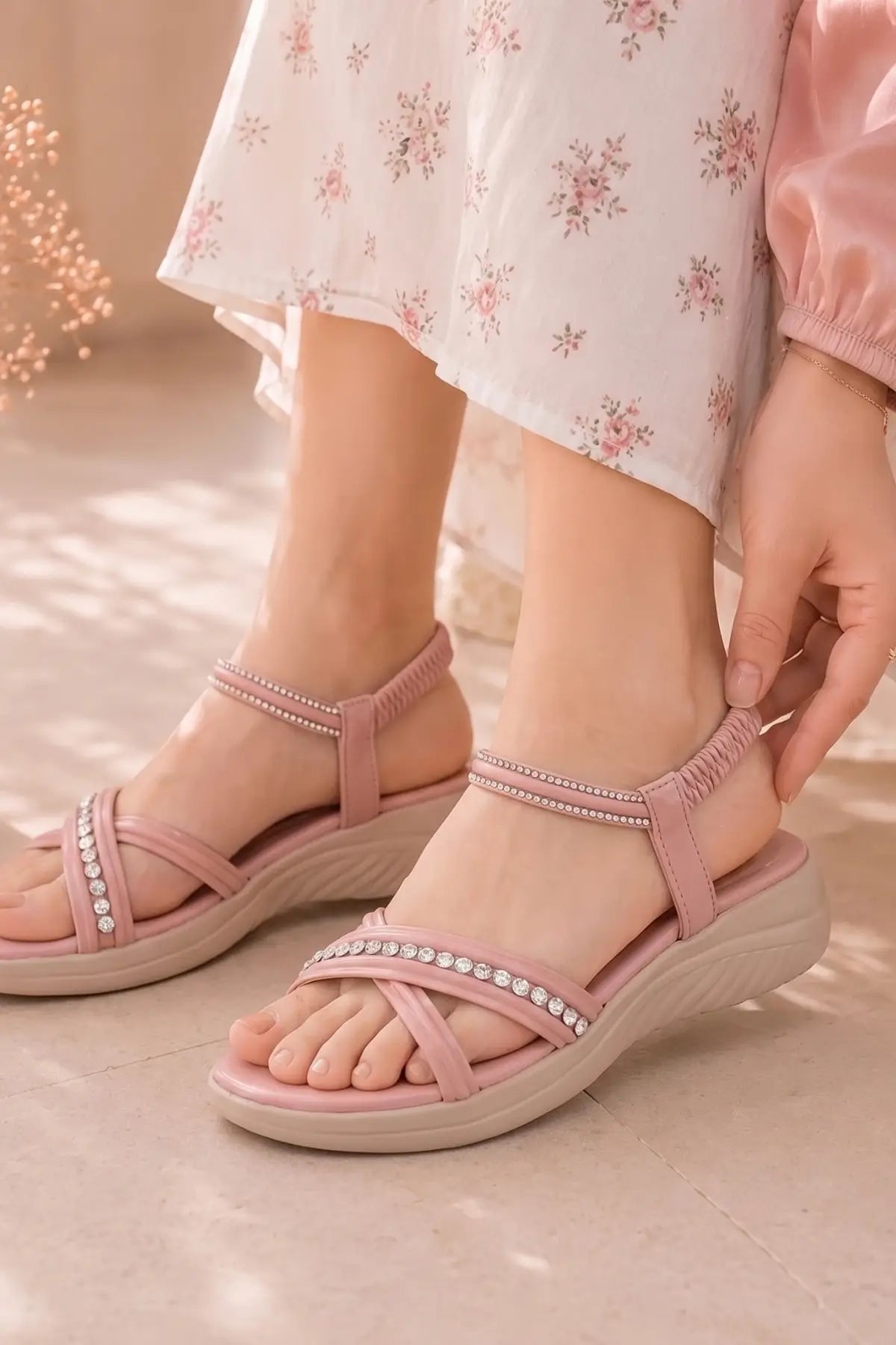 Sparkle Cross – Pink