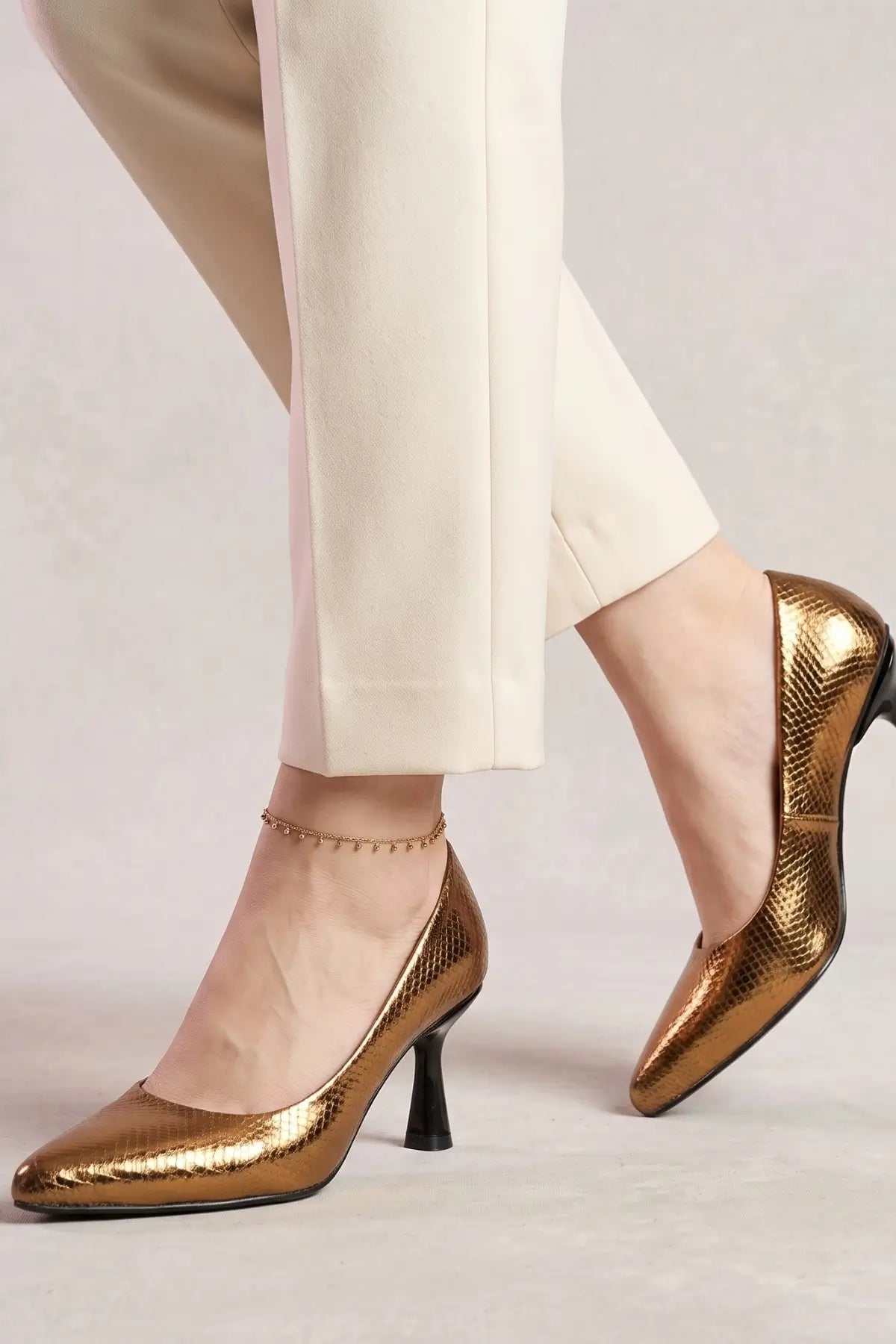 Aurora – Bronze