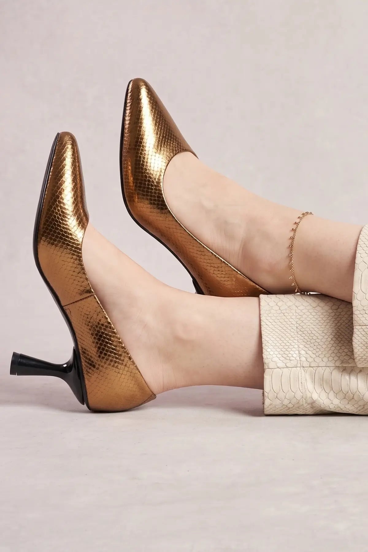 Aurora – Bronze