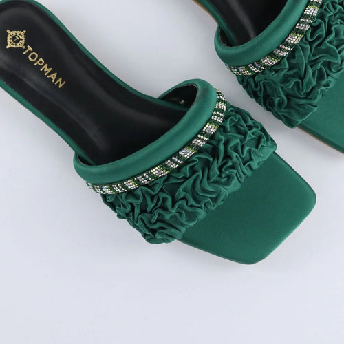 Green Ruffle Sliders