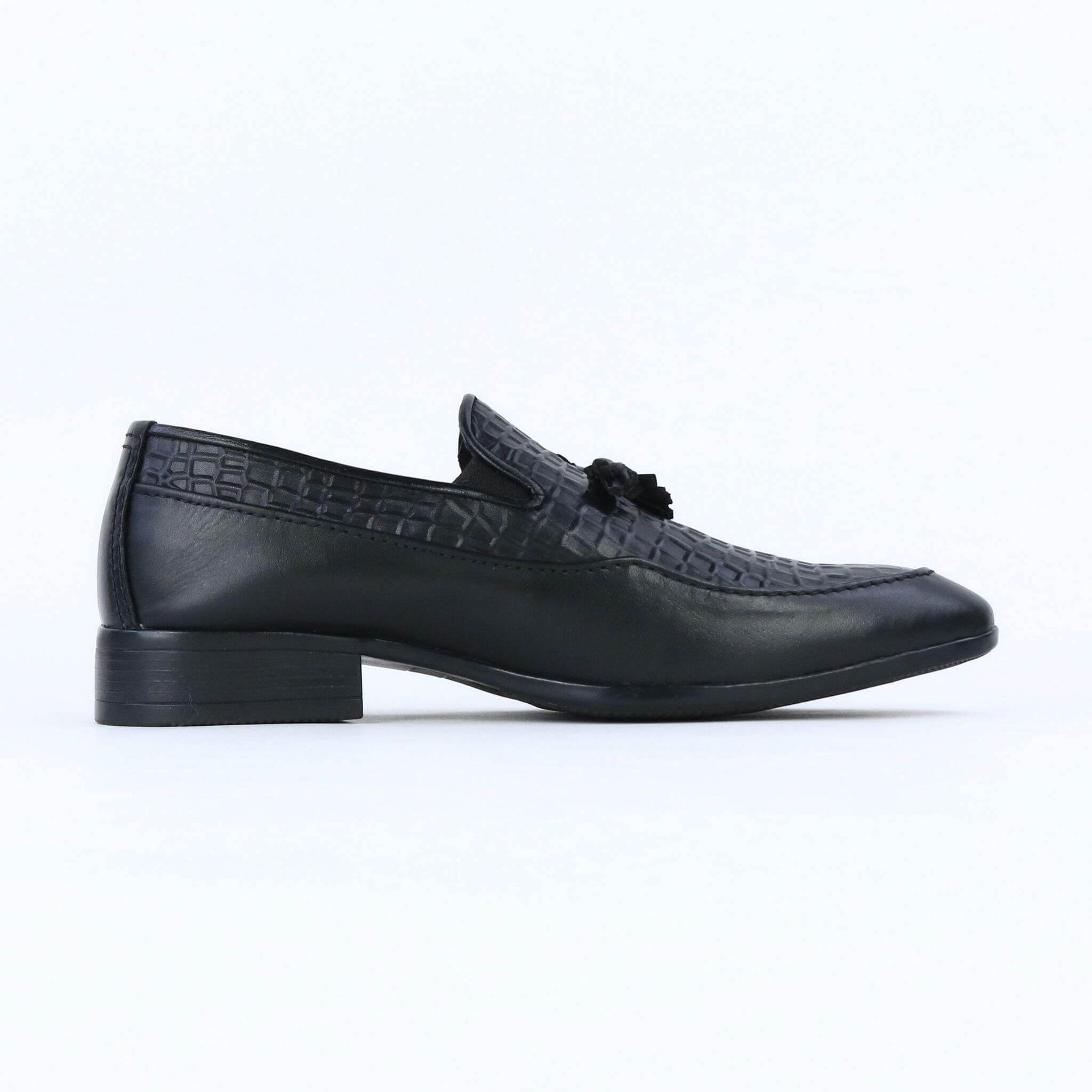Valen – Black