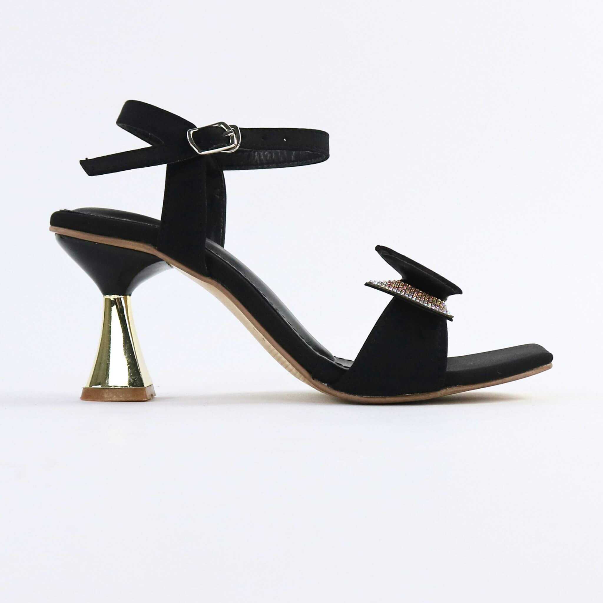 Sienna – Black