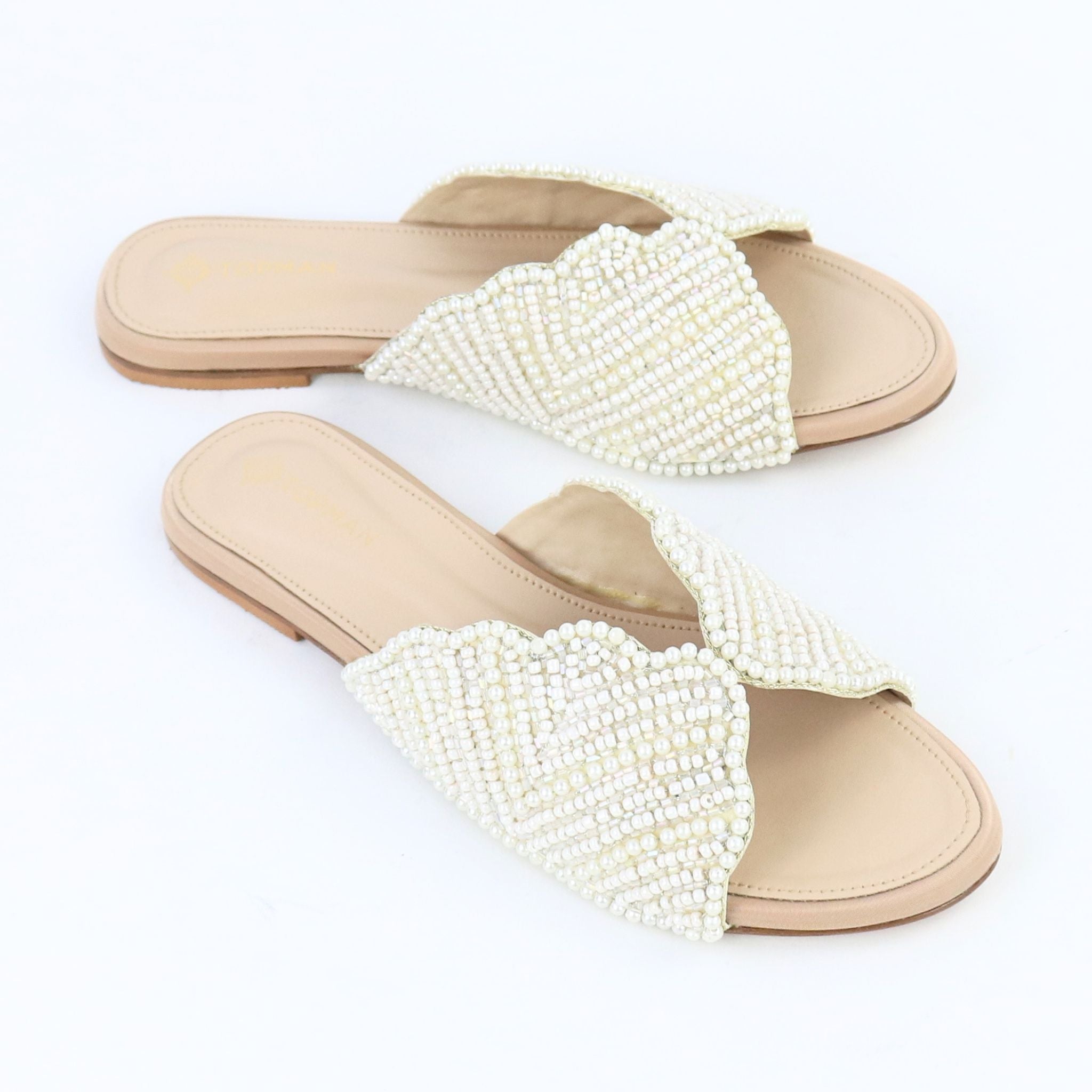 CELISTRA-White