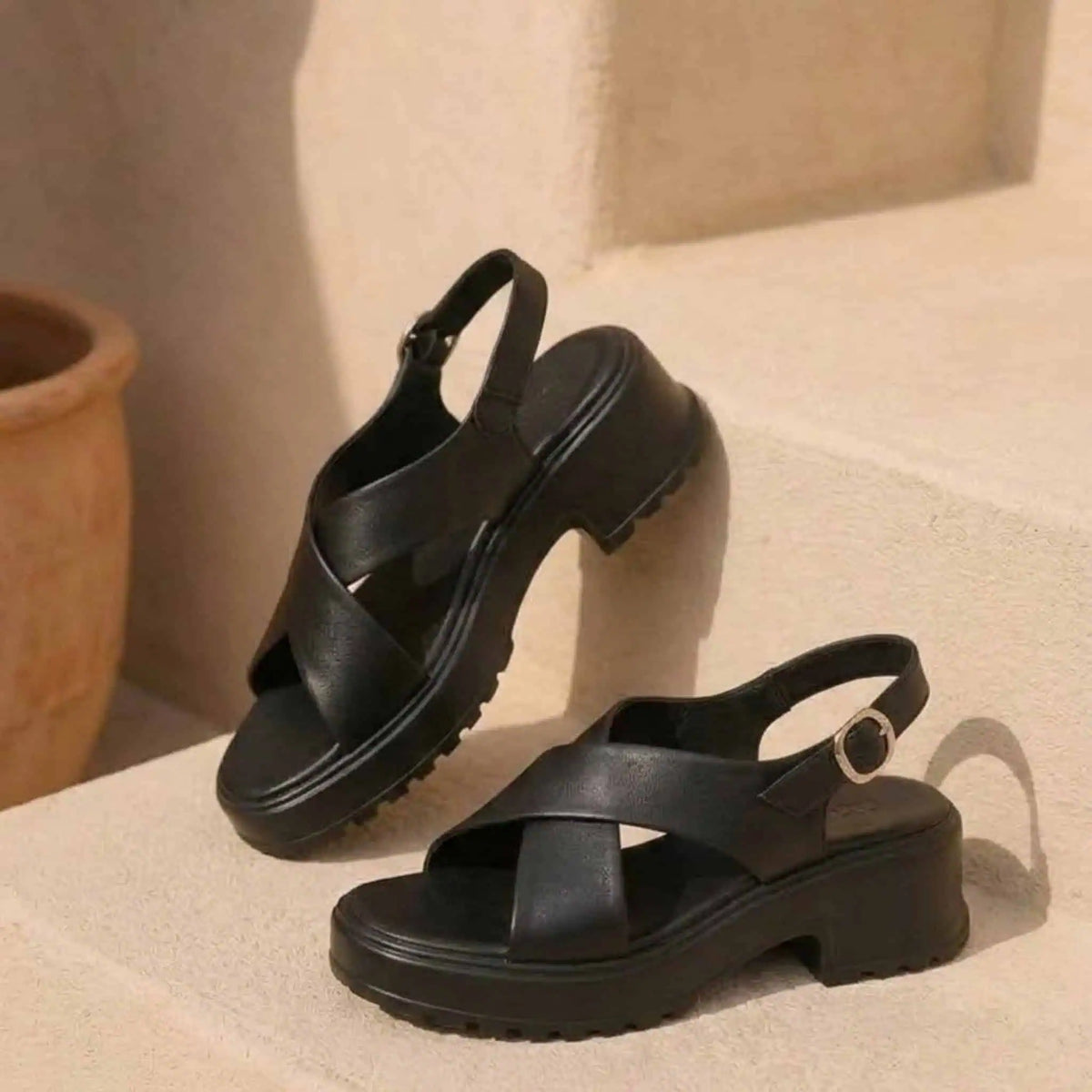 Elite Cross Strap