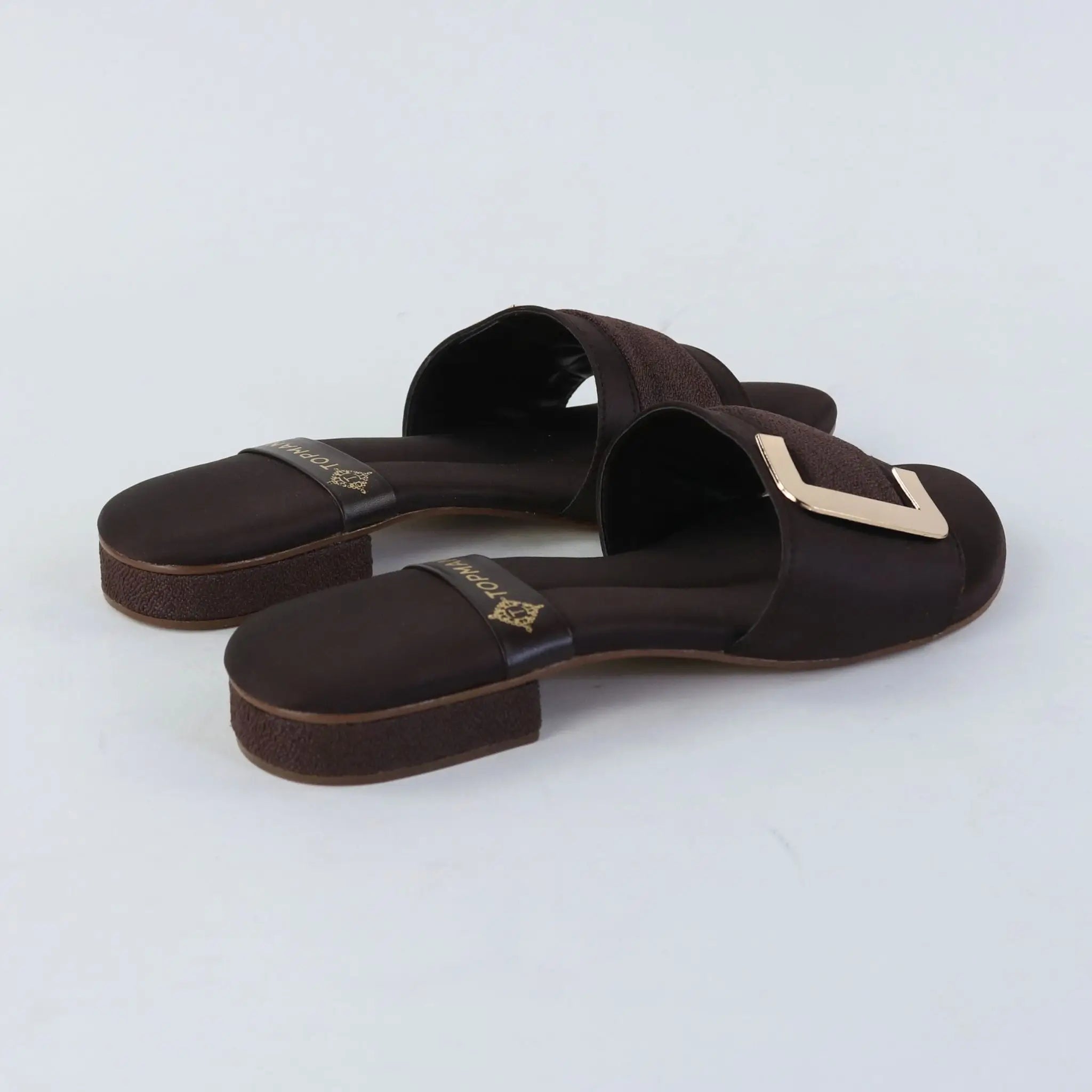 Velora Charm Flats – Brown
