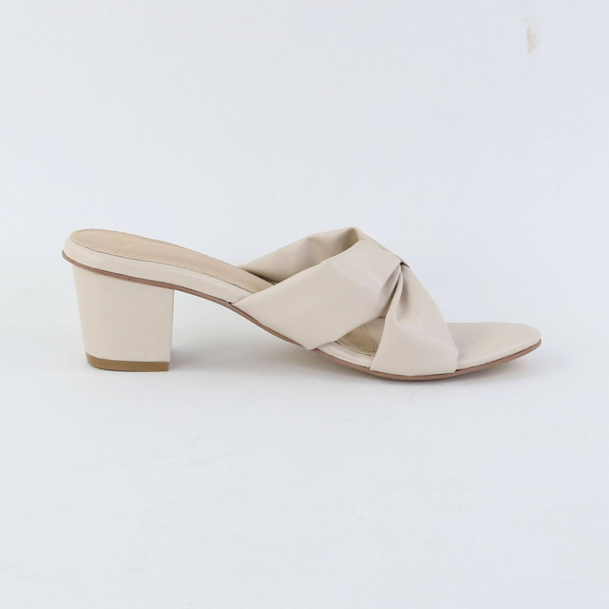 Velora Bow Heels – Fawn