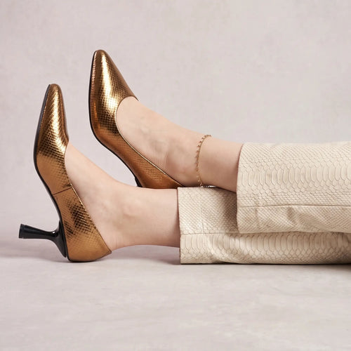 Aurora – Bronze