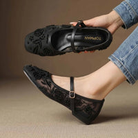 Niora Pumps
