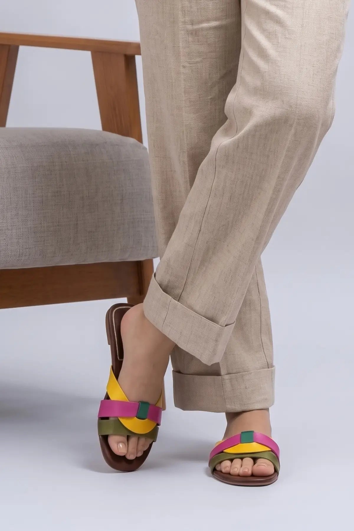 Multi Charm Flats