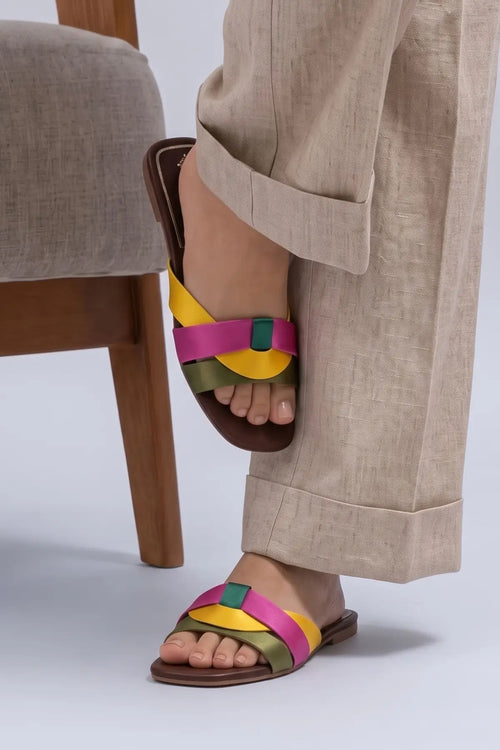 Multi Charm Flats