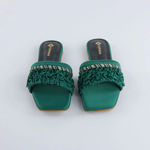 Green Ruffle Sliders