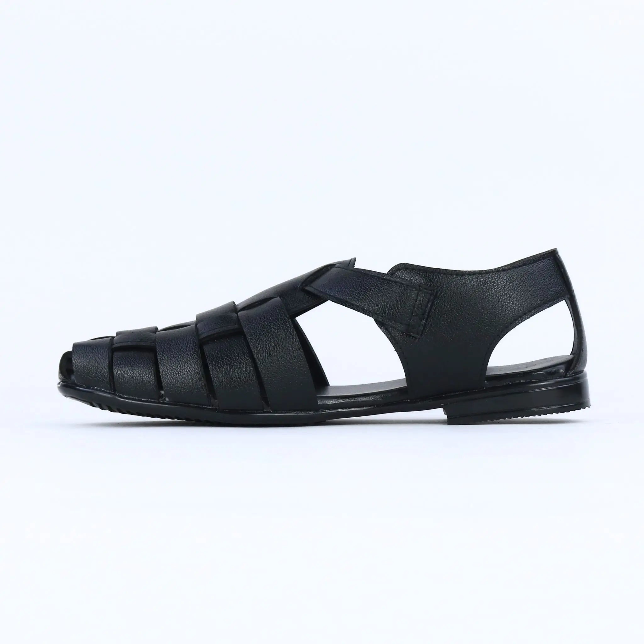 Novar – Black