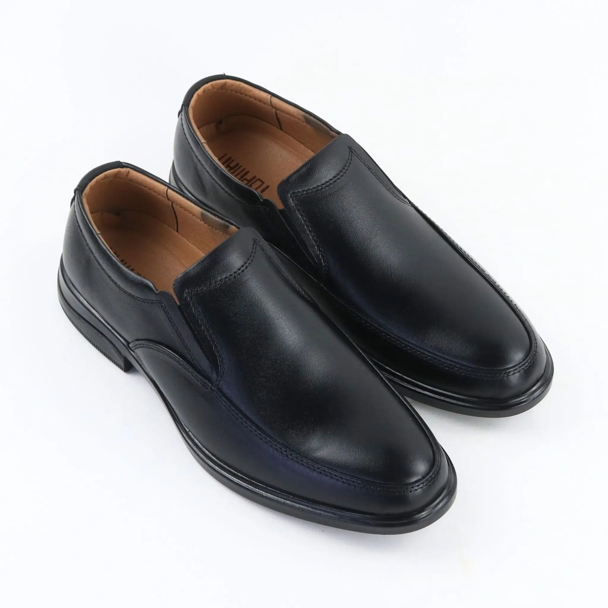 Velmora – Black