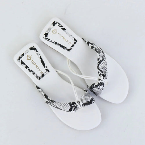 Serpina Knot Flats – White