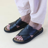 Topman Crown Cross – Black