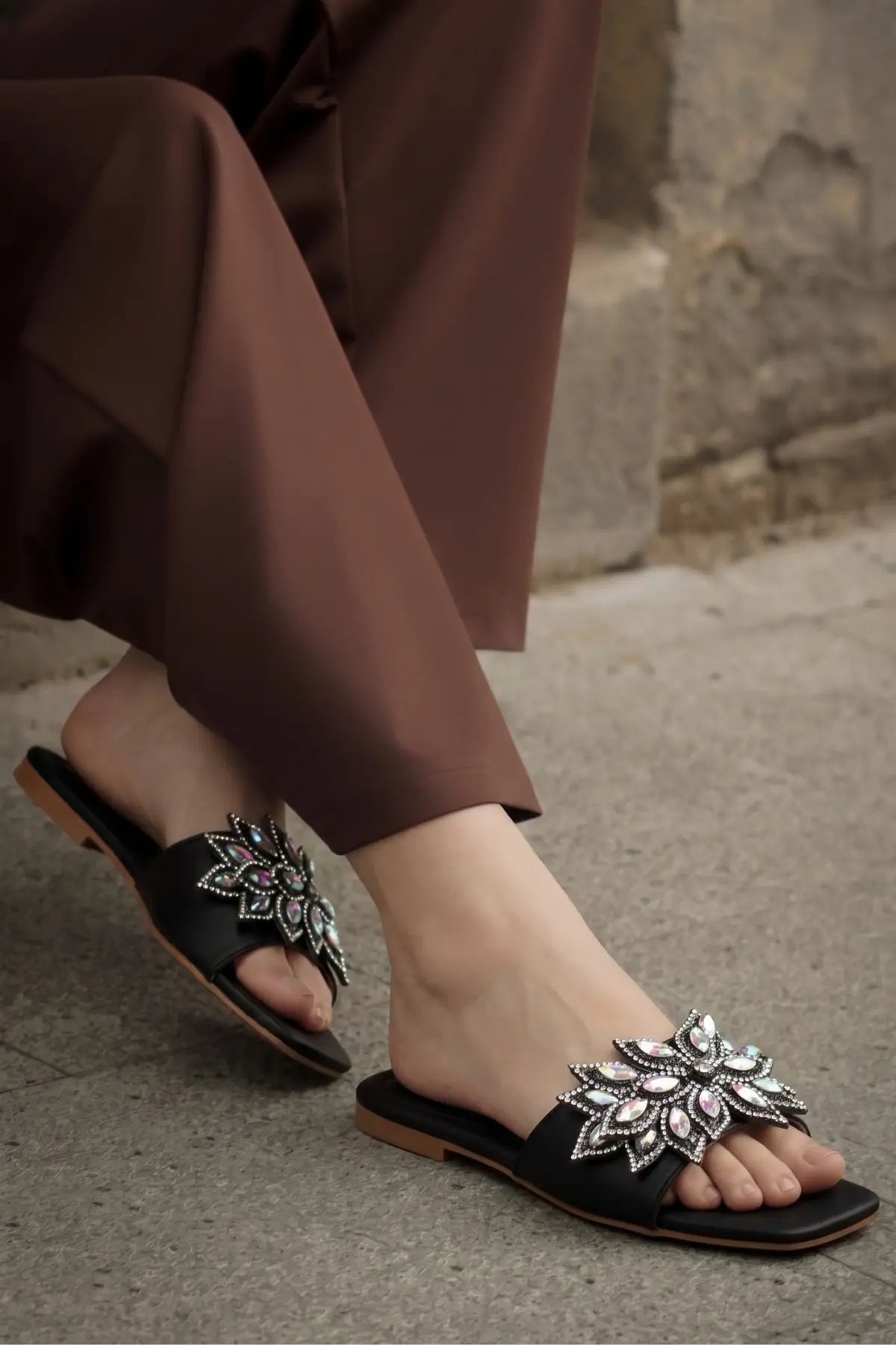 Crystal Bloom – Black