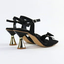 Sienna – Black