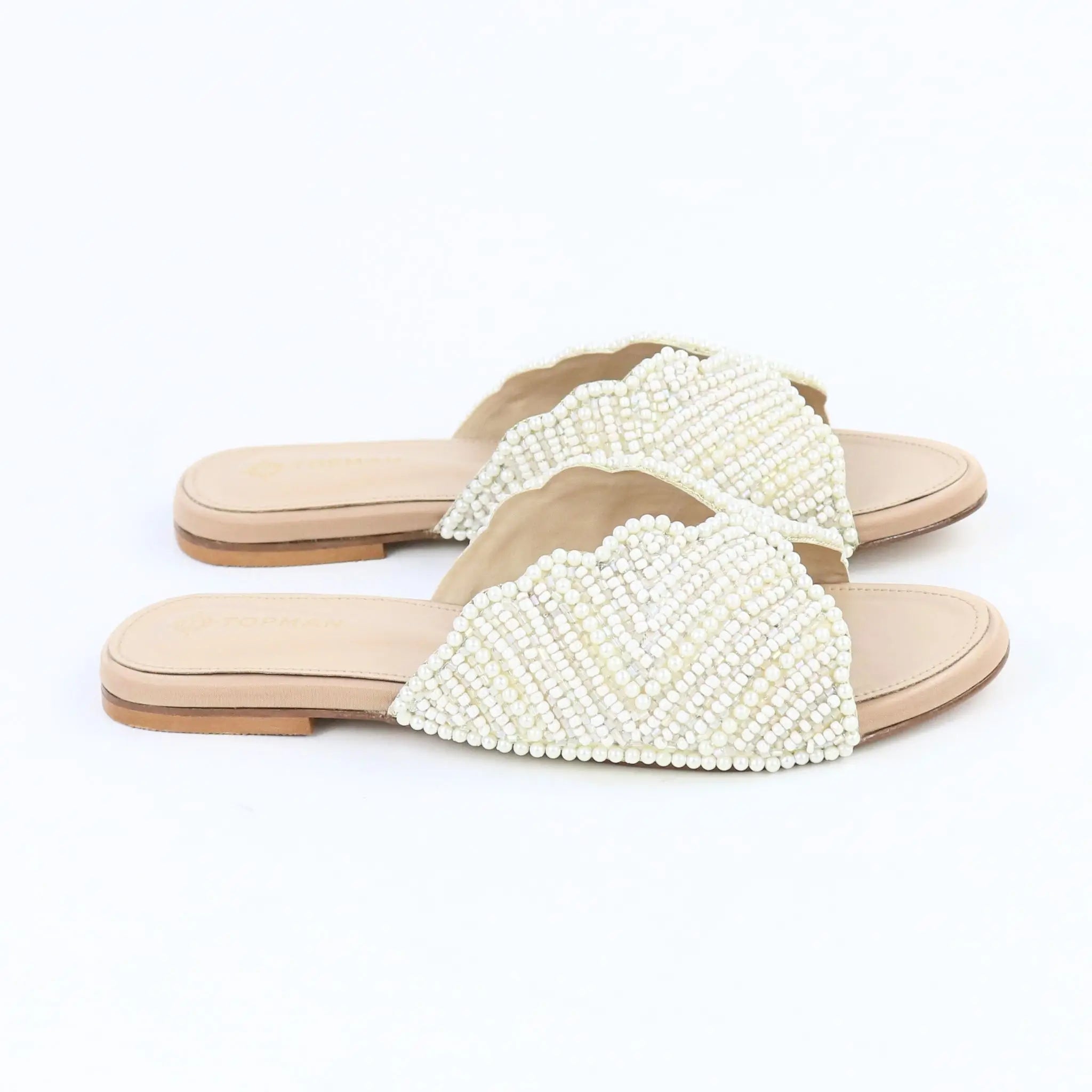 CELISTRA-White