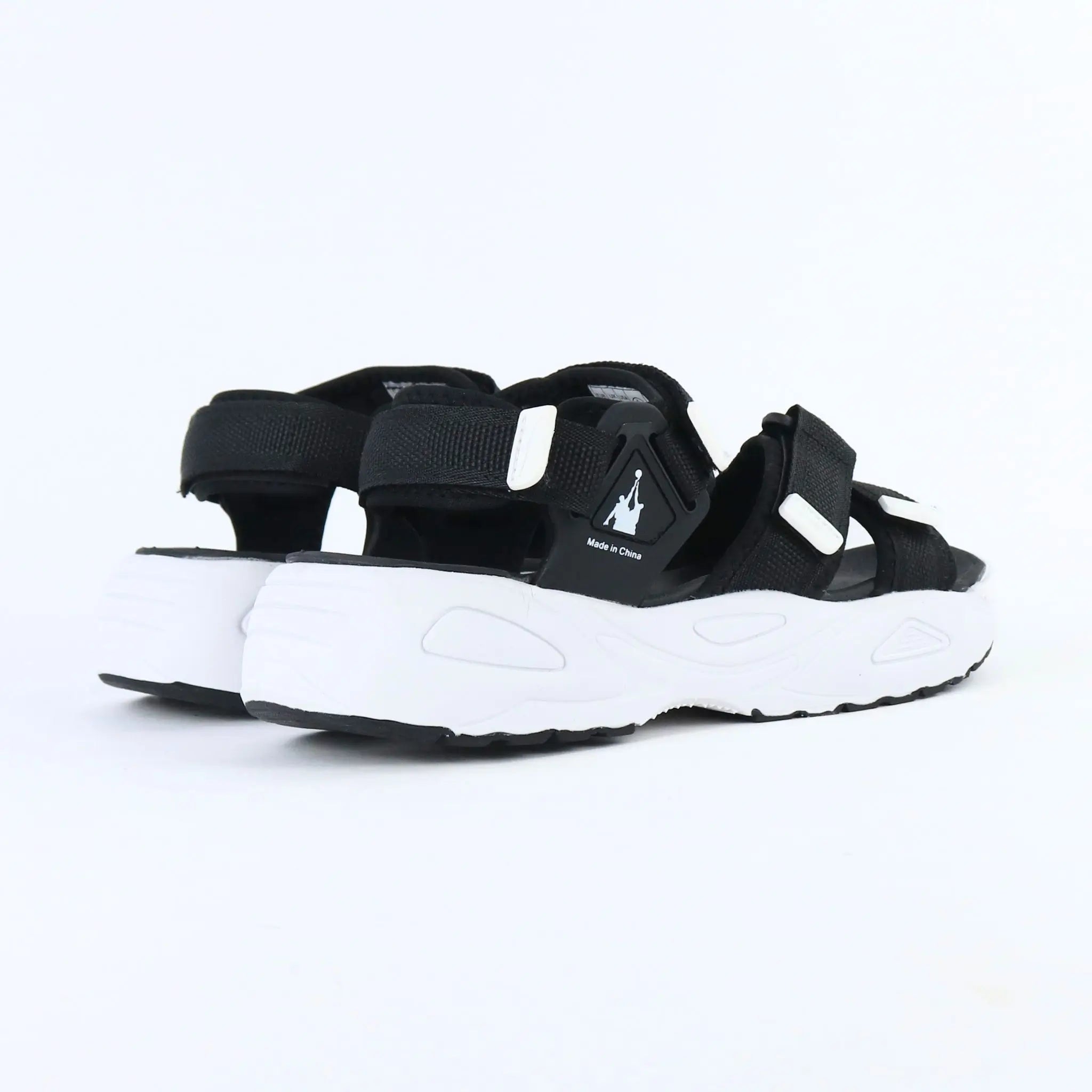 Aervox – Black