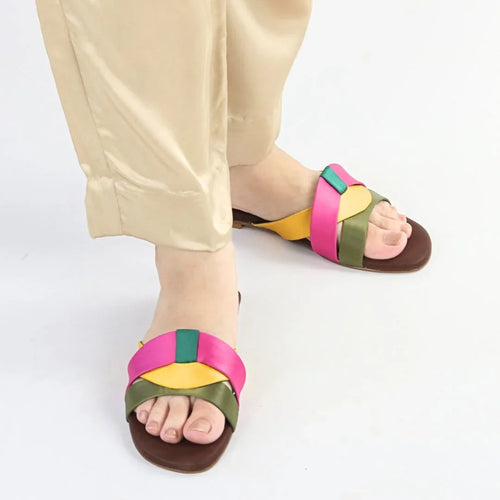 Multi Charm Flats