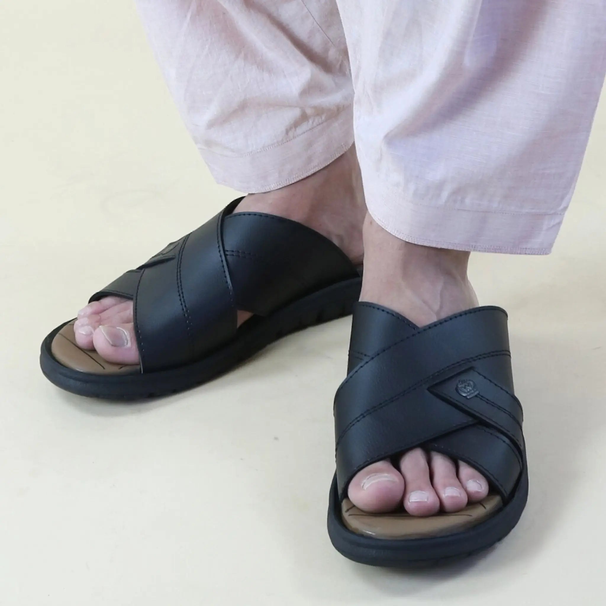 Slippers-men