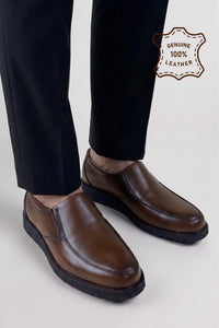 Arlo – Brown