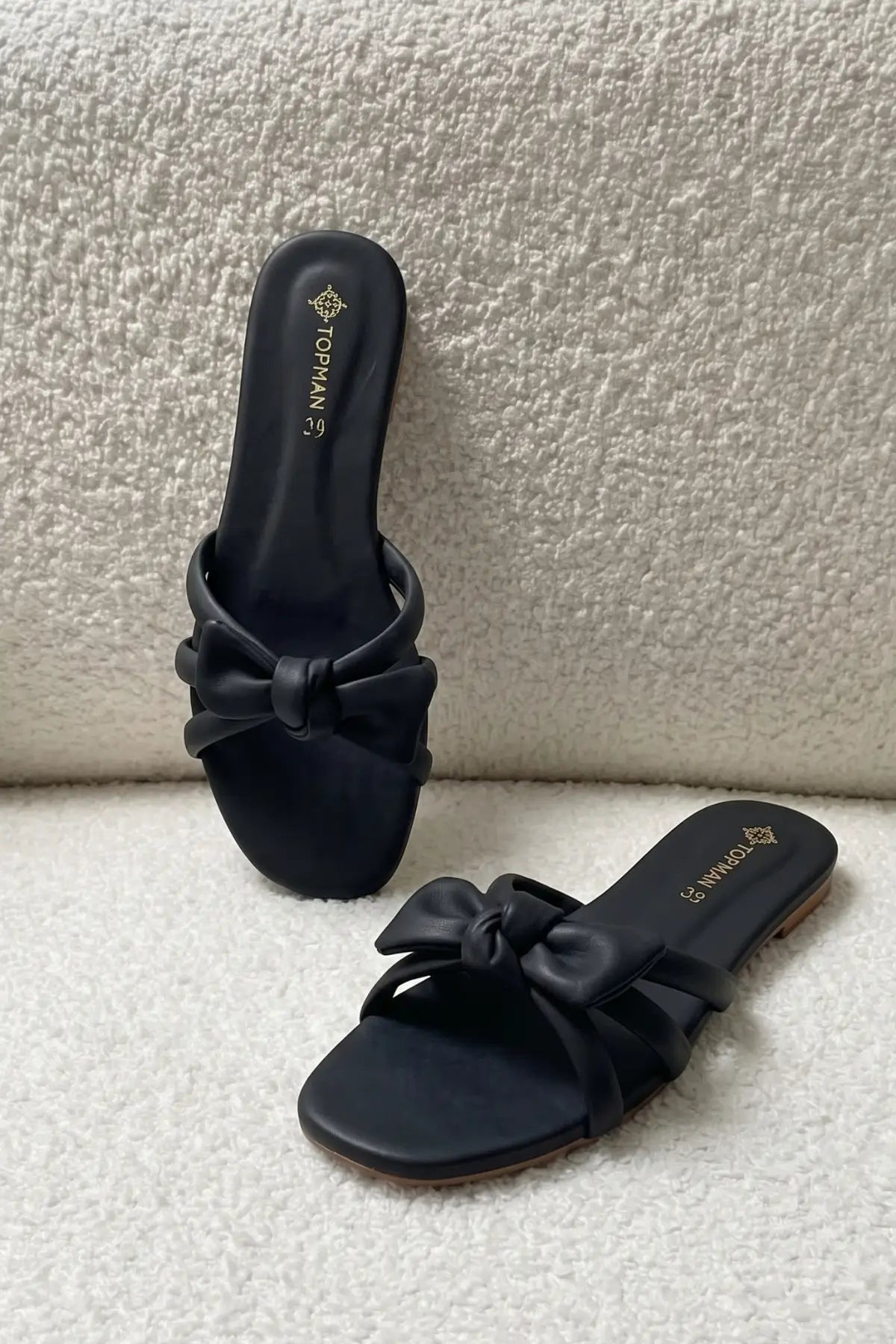 Black Blossom Flats