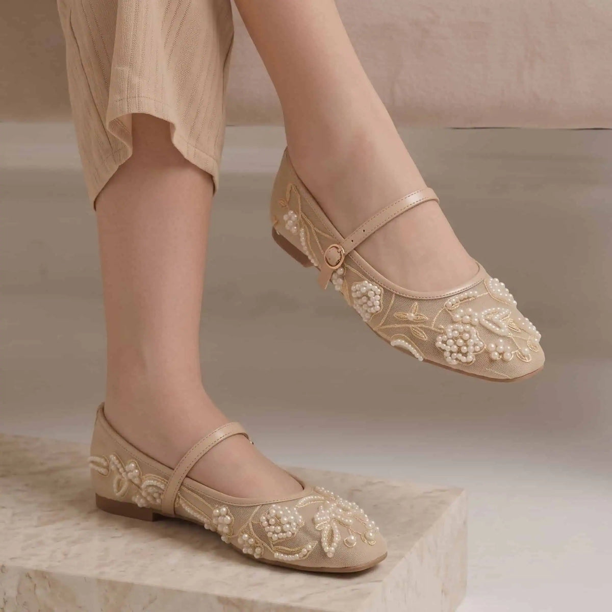 Niora Pumps