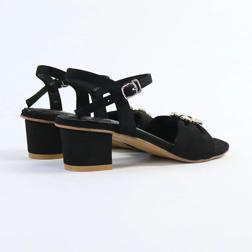 Elora – Black