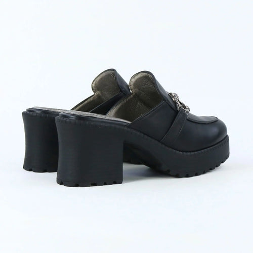 Celiora – Black
