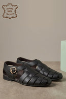 Novar – Black