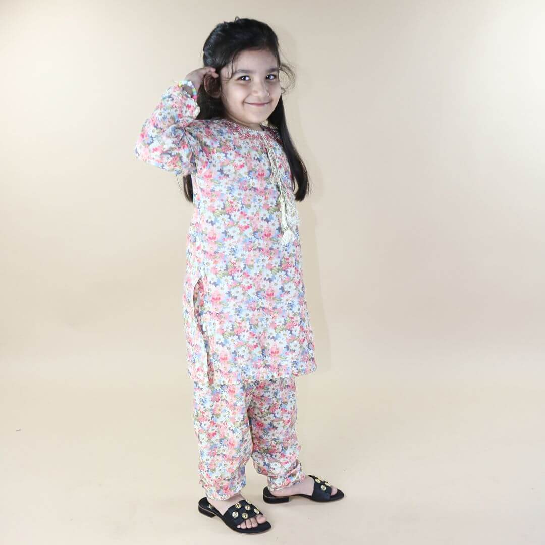 Golden Petal Kids – Flats