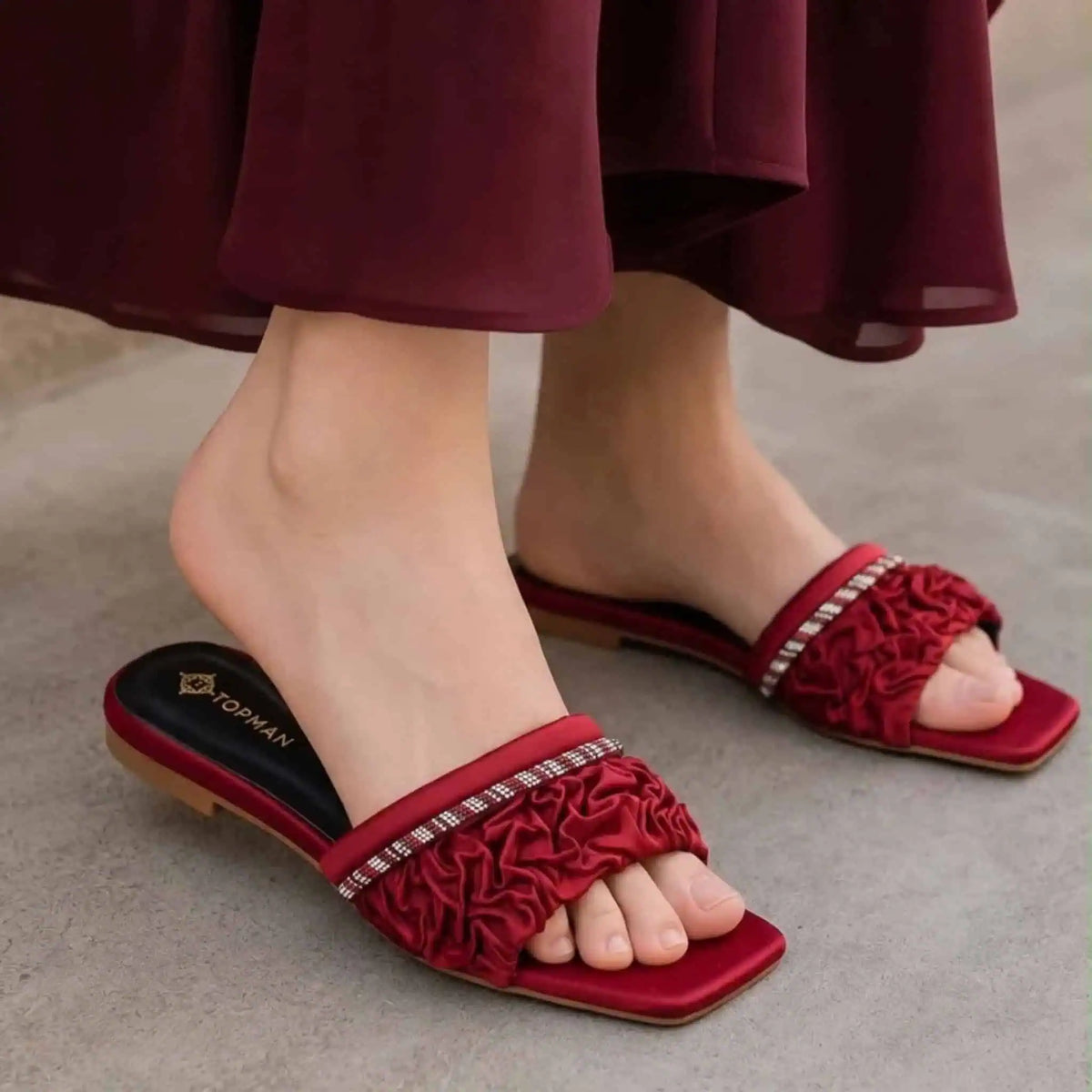 Ruffle Flats