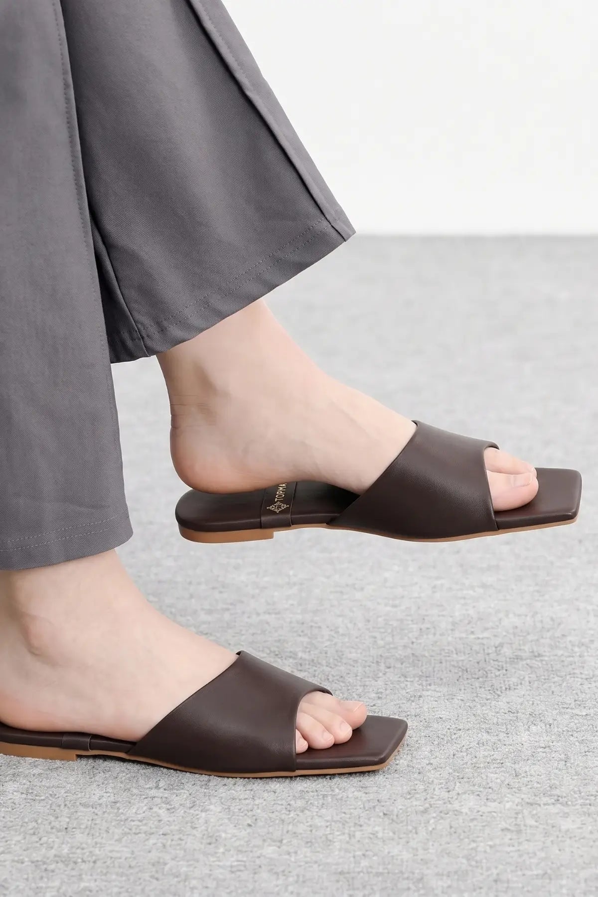 Luxe Wide – Brown