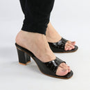 Women’s glossy dark brown Heels
