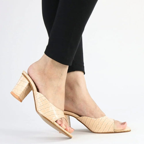 Women’s Elegant Fawn Heels