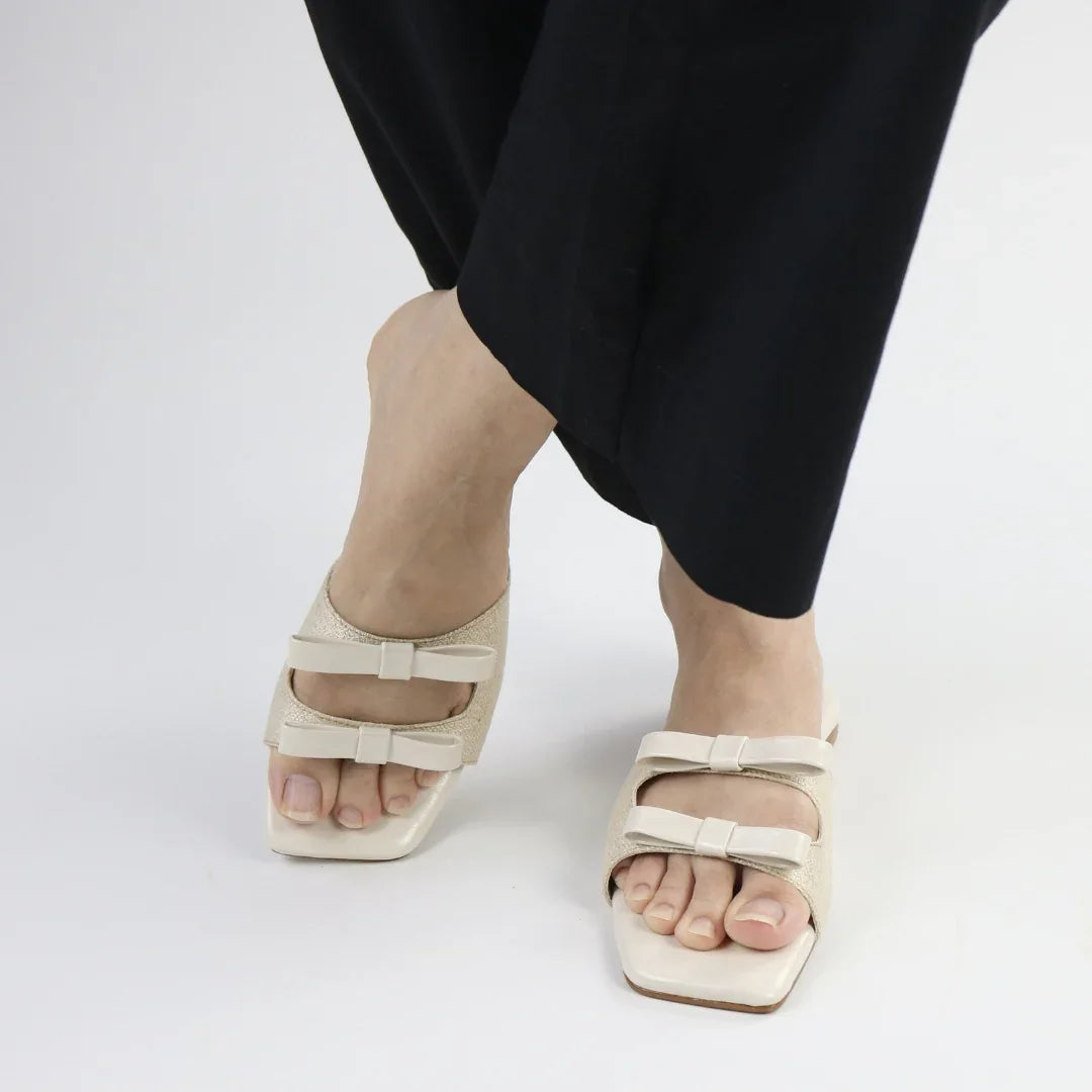 White Dual Strap Slip-On-F008
