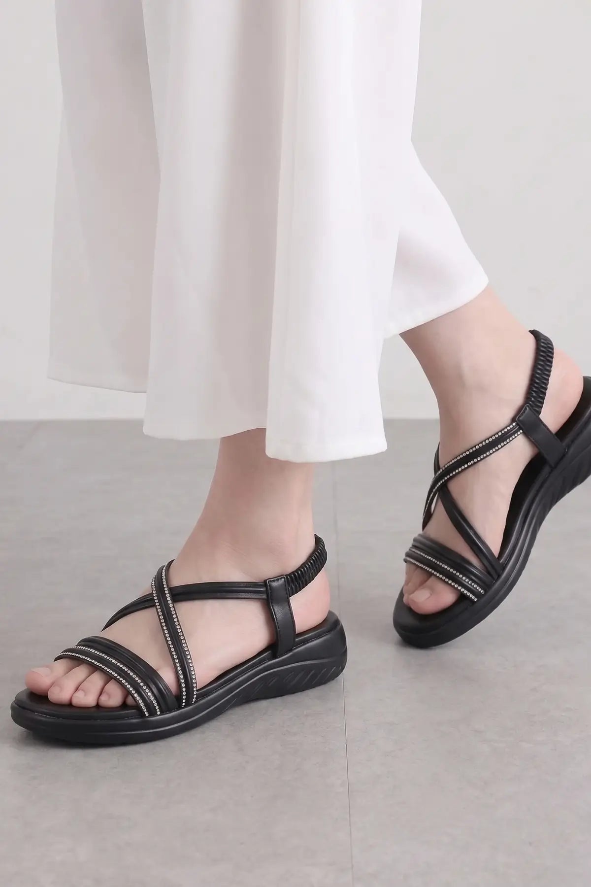 Twinkle Ease – Black
