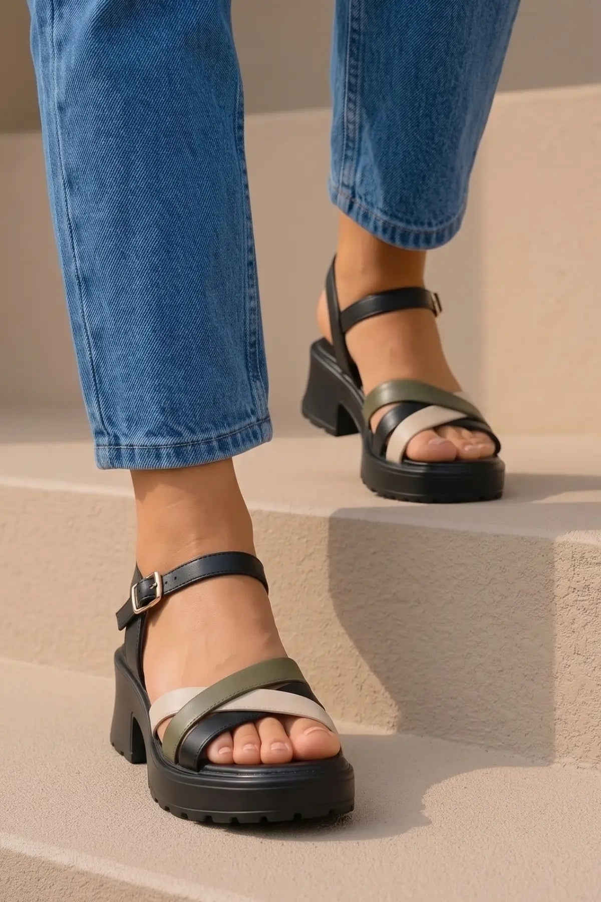Royal Step – Black