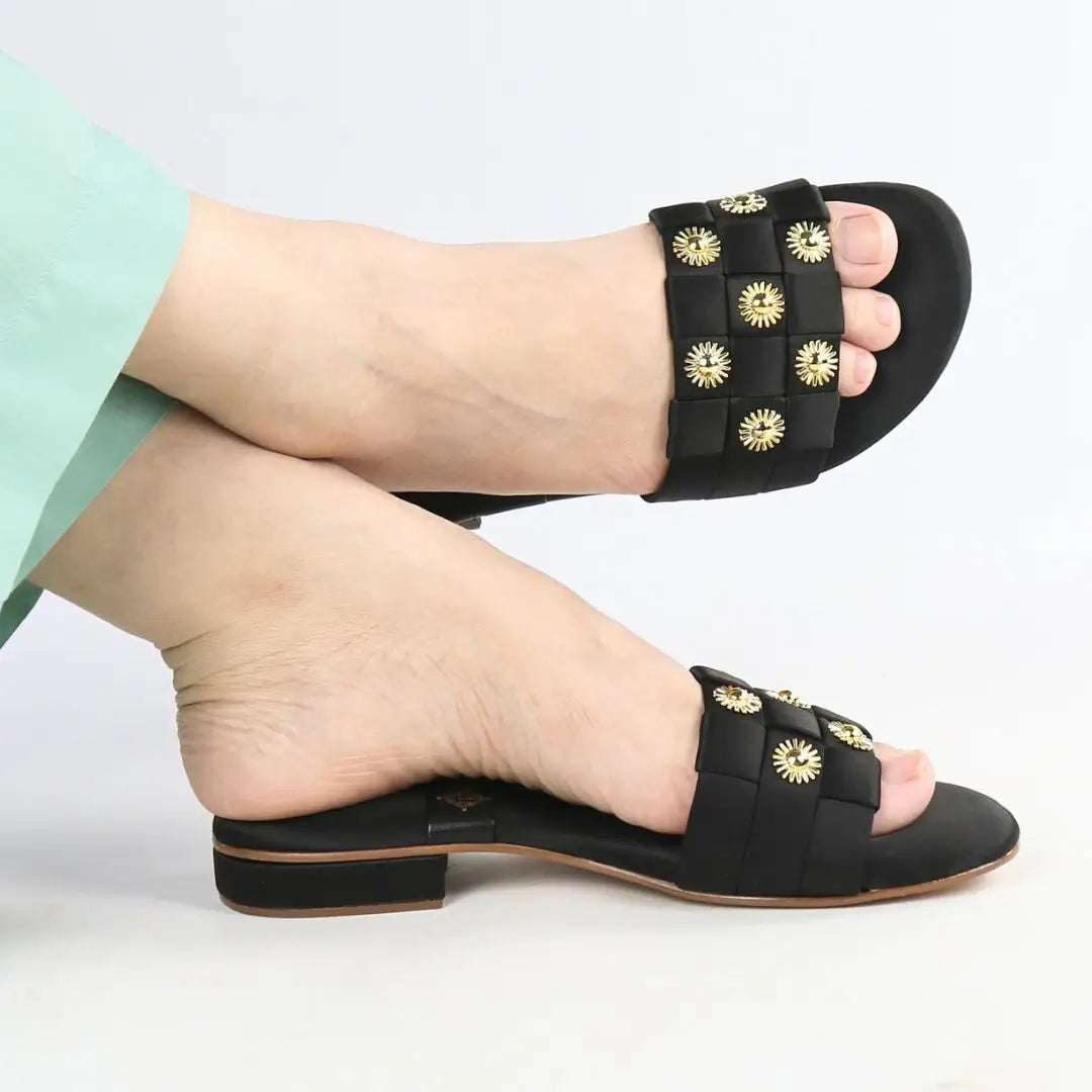 Black Grace Flats