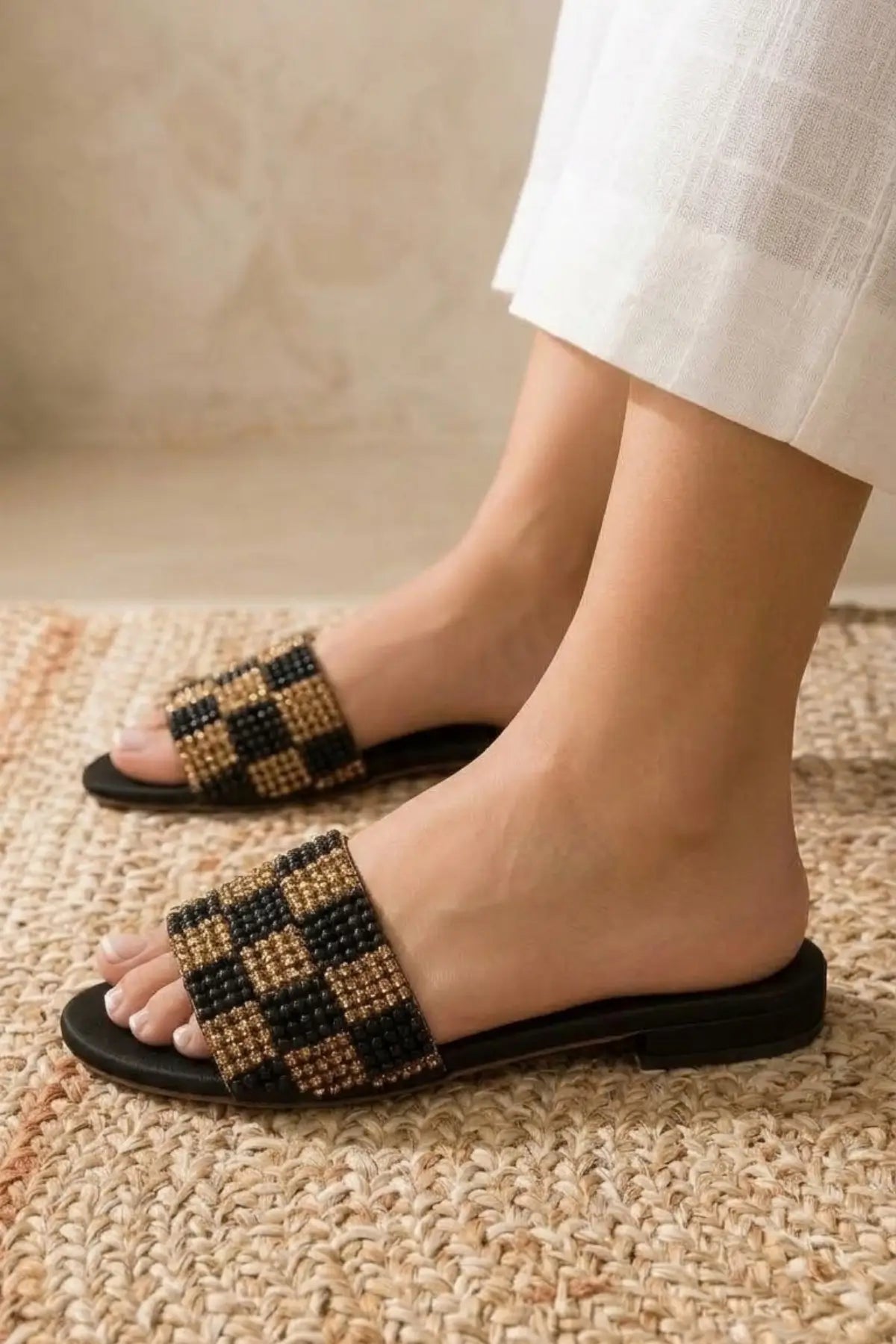 Stella Check – Black